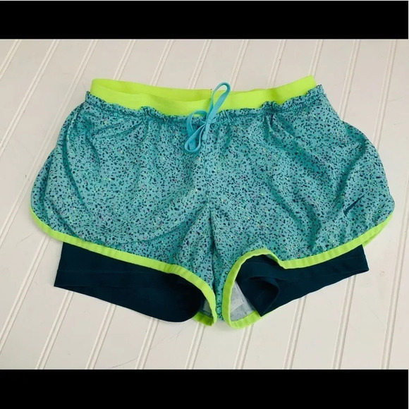 Nike Dri-Fit Running Shorts - Picture 1 of 4